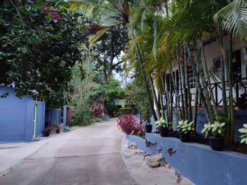 Family Resorts in Thandigudi